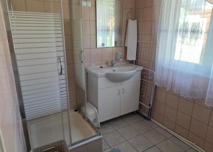 Vacsacsi Vendeghaz Apartament
