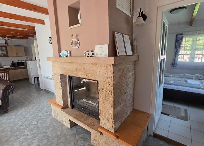 Apartament Vacsacsi Vendeghaz Berekfürdő